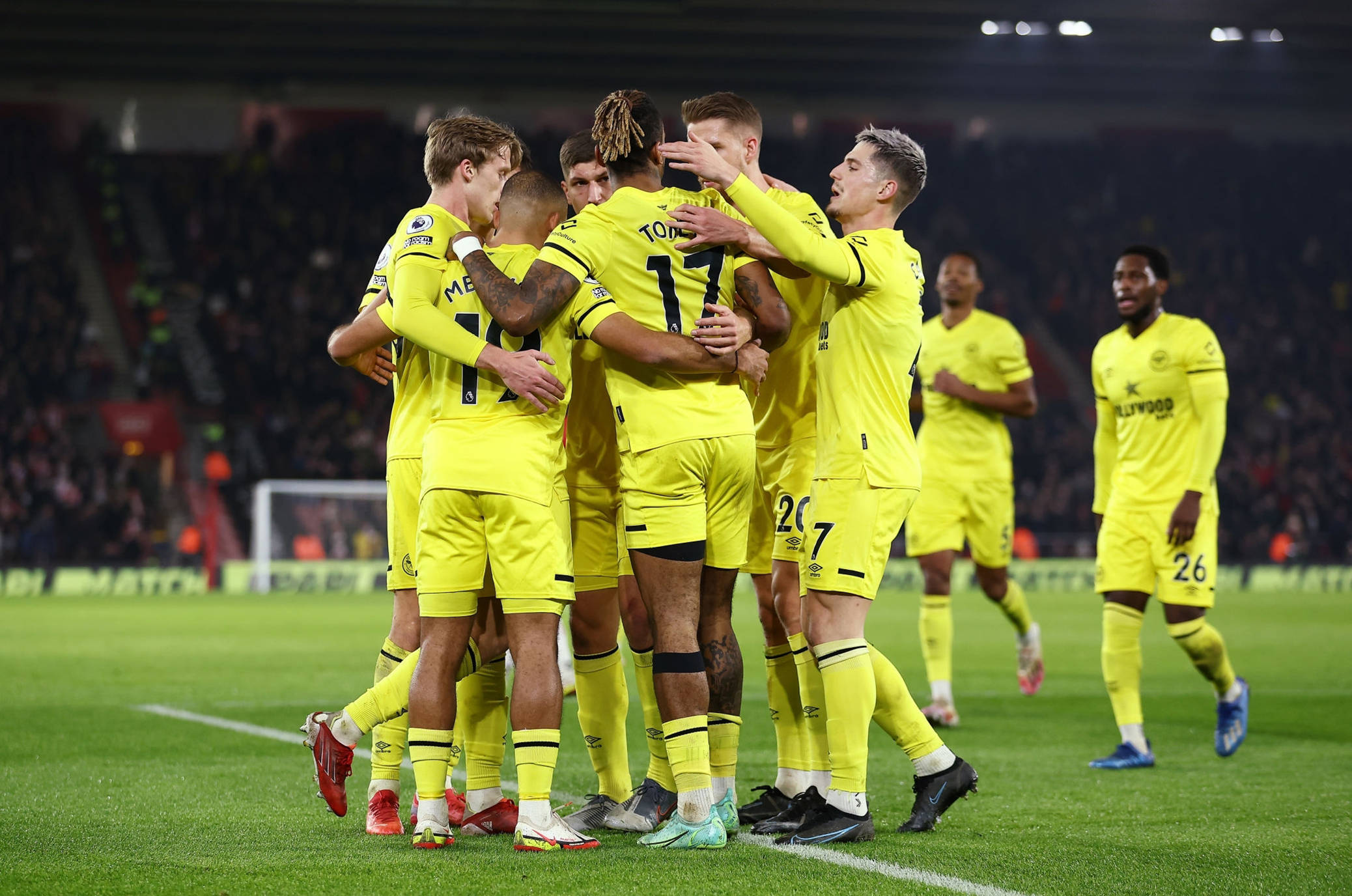 场上发挥他 场上发挥他