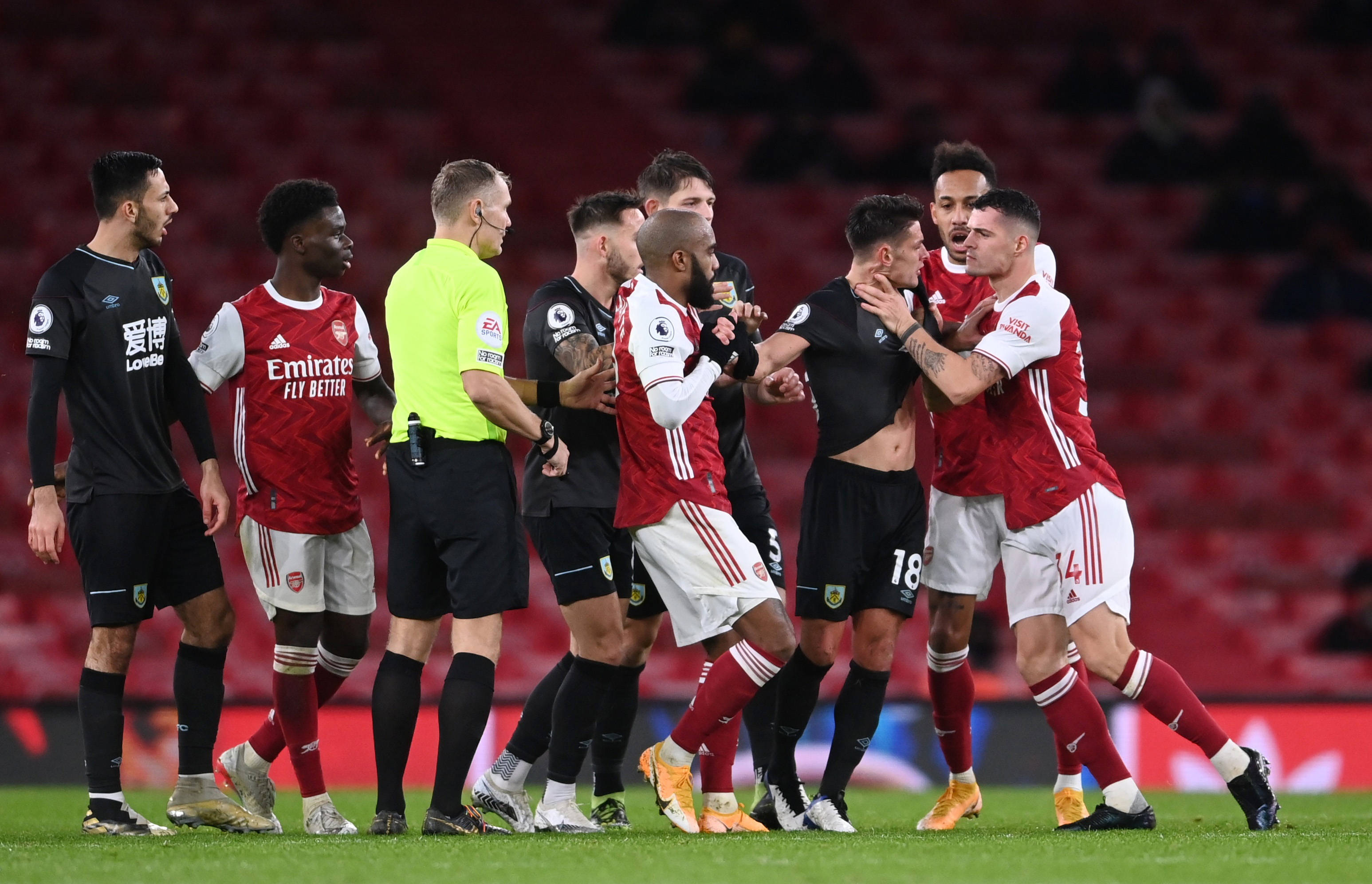 无论是前锋 无论是前锋