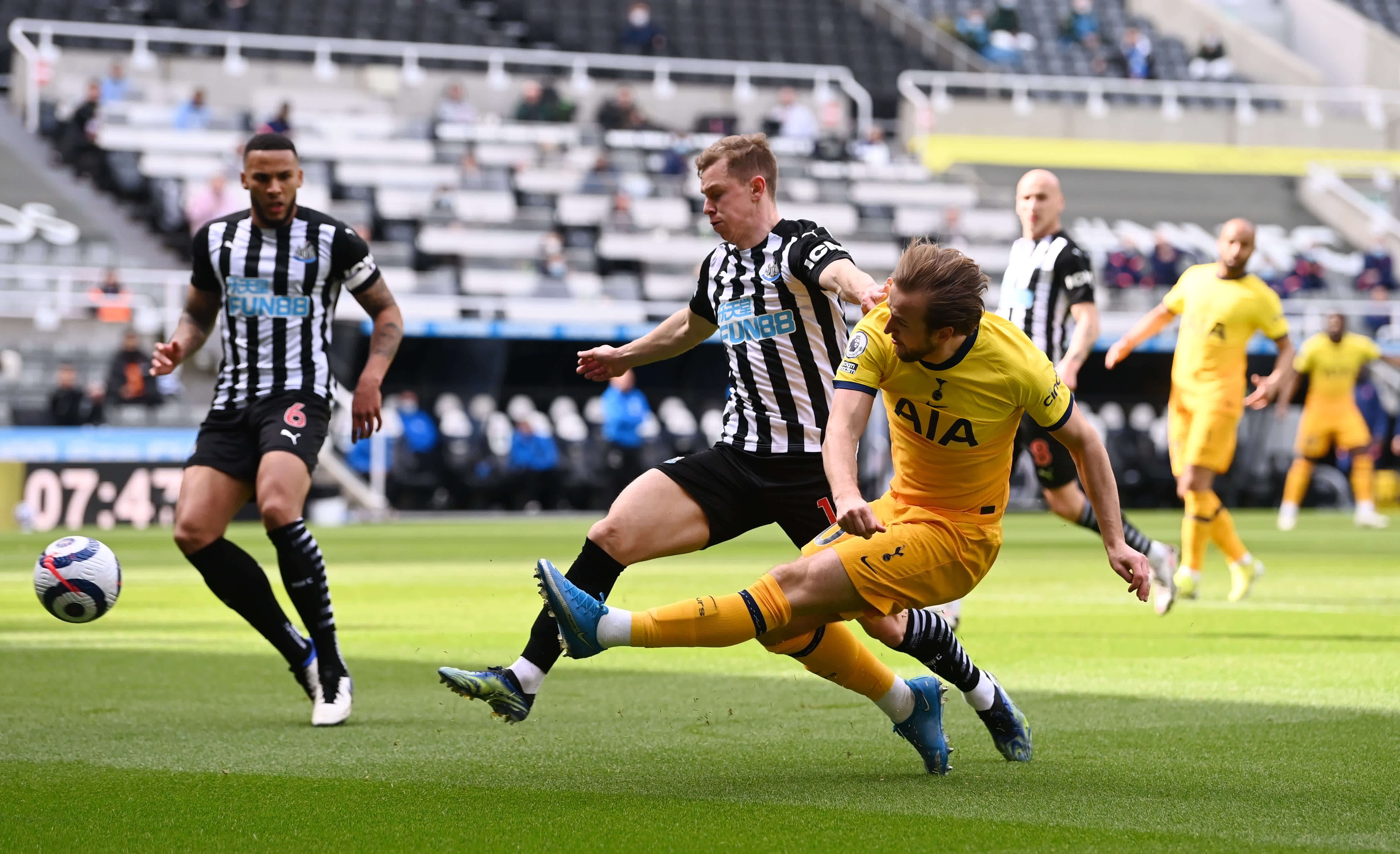 詹姆斯与耐 詹姆斯与耐